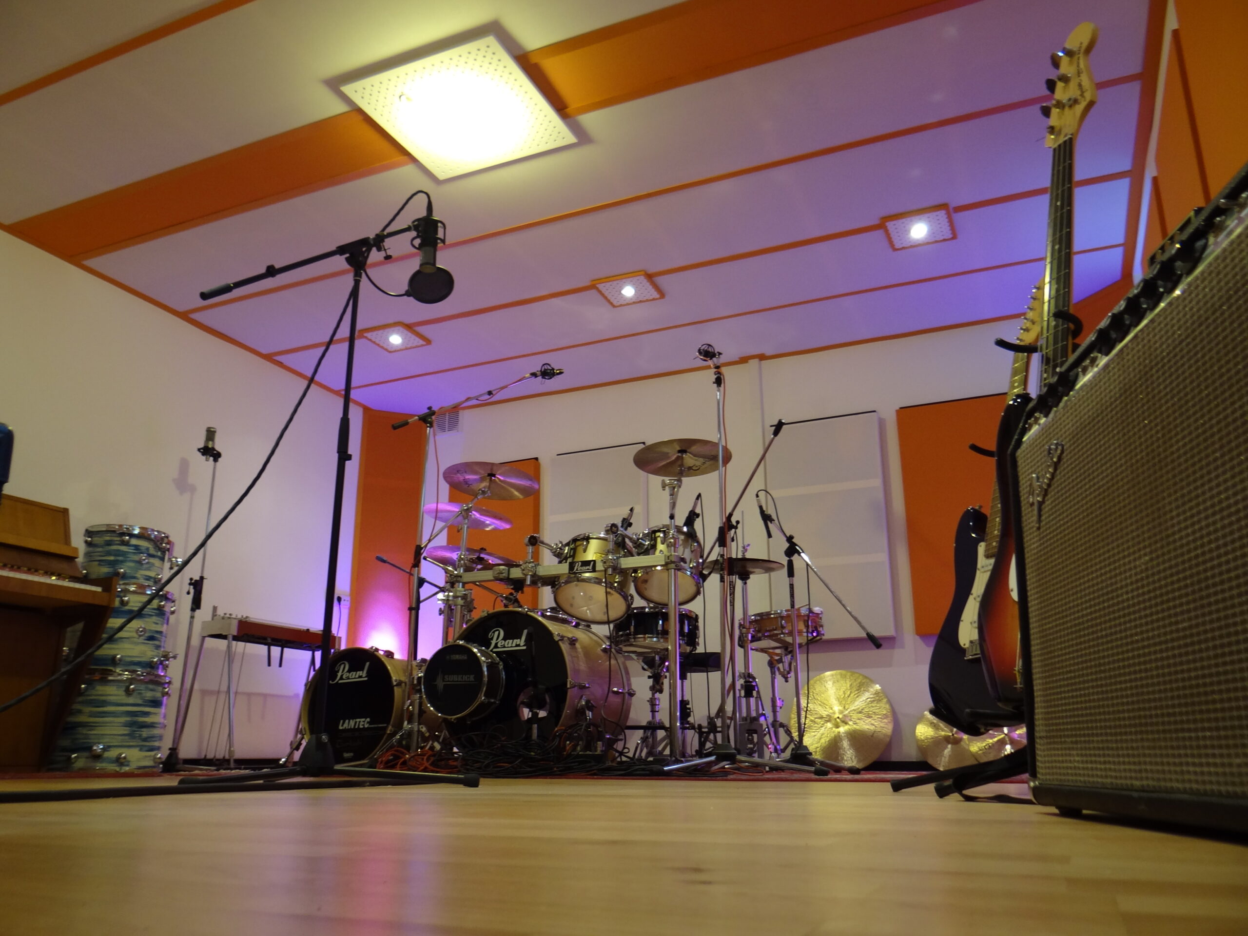 Recording room at SE Music